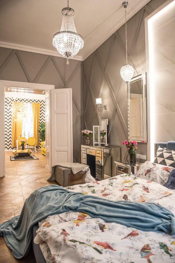 Dali Wenceslas Square Apartment Praga Esterno foto