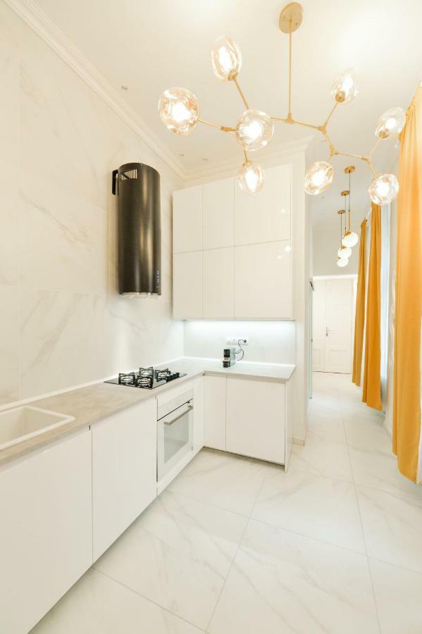 Dali Wenceslas Square Apartment Praga Esterno foto